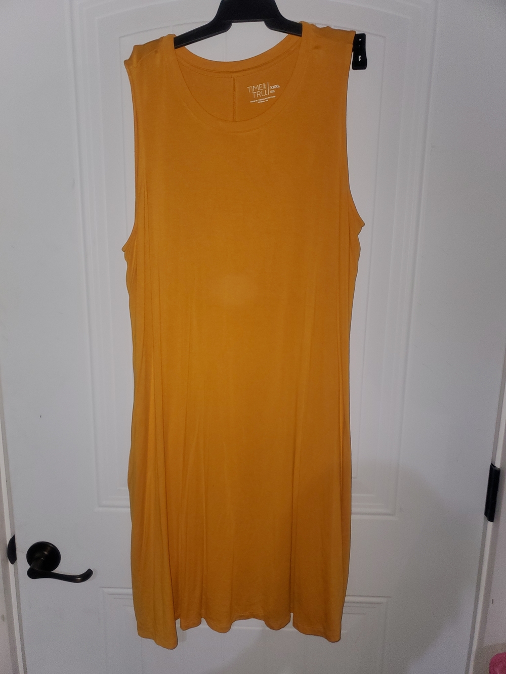 Time and Tru Mustard Crew Neck Top